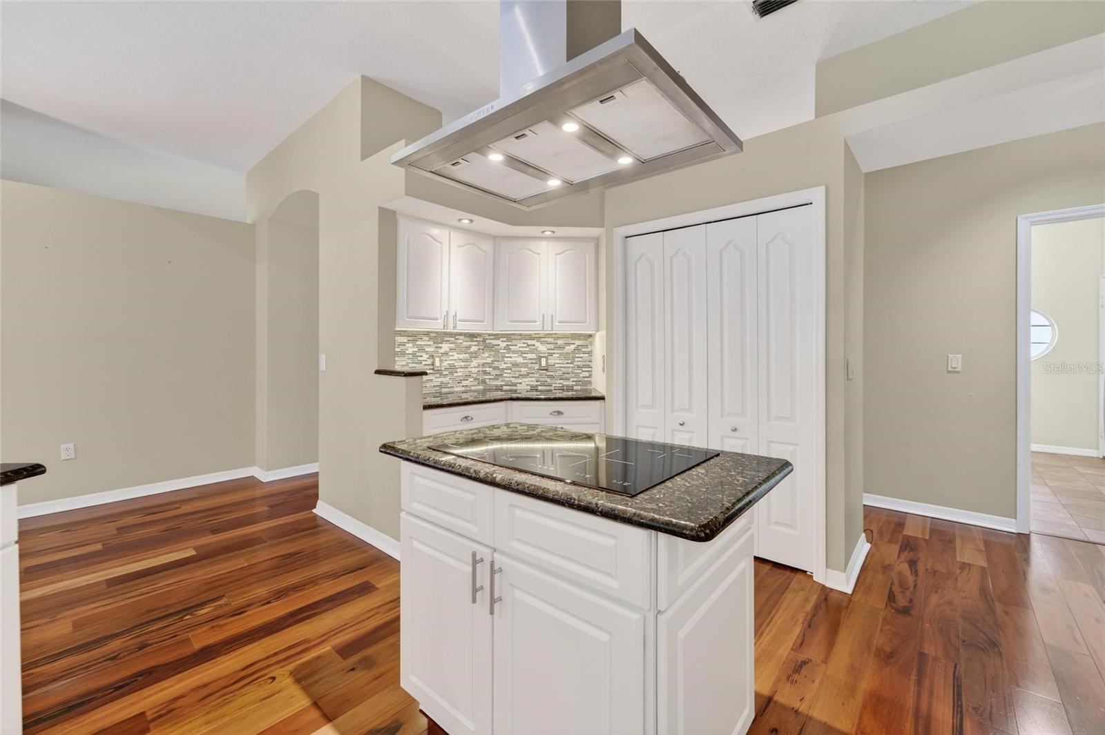 Image 20 of 65 For 5018 Sylvan Oaks Drive