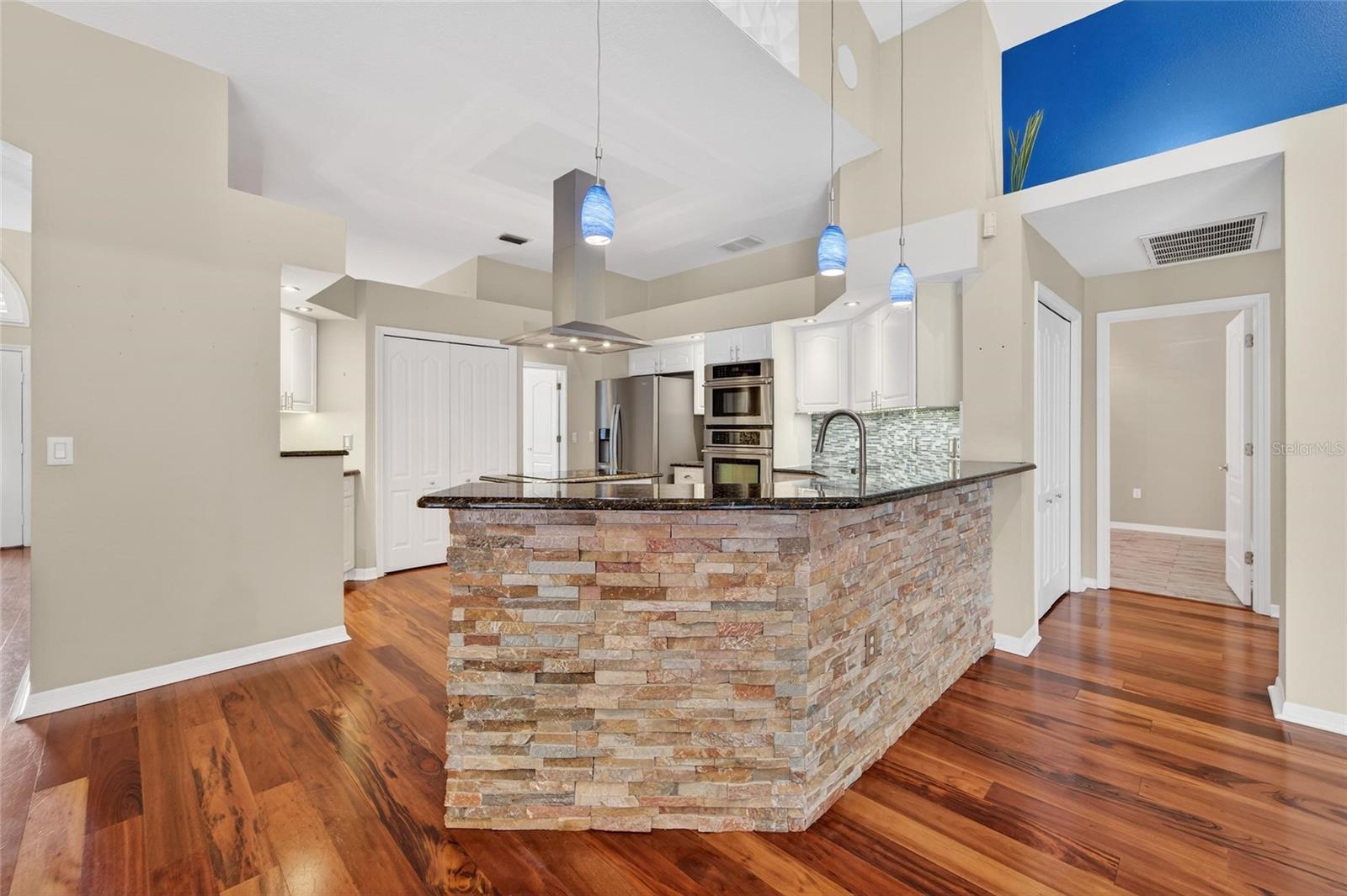 Image 25 of 65 For 5018 Sylvan Oaks Drive