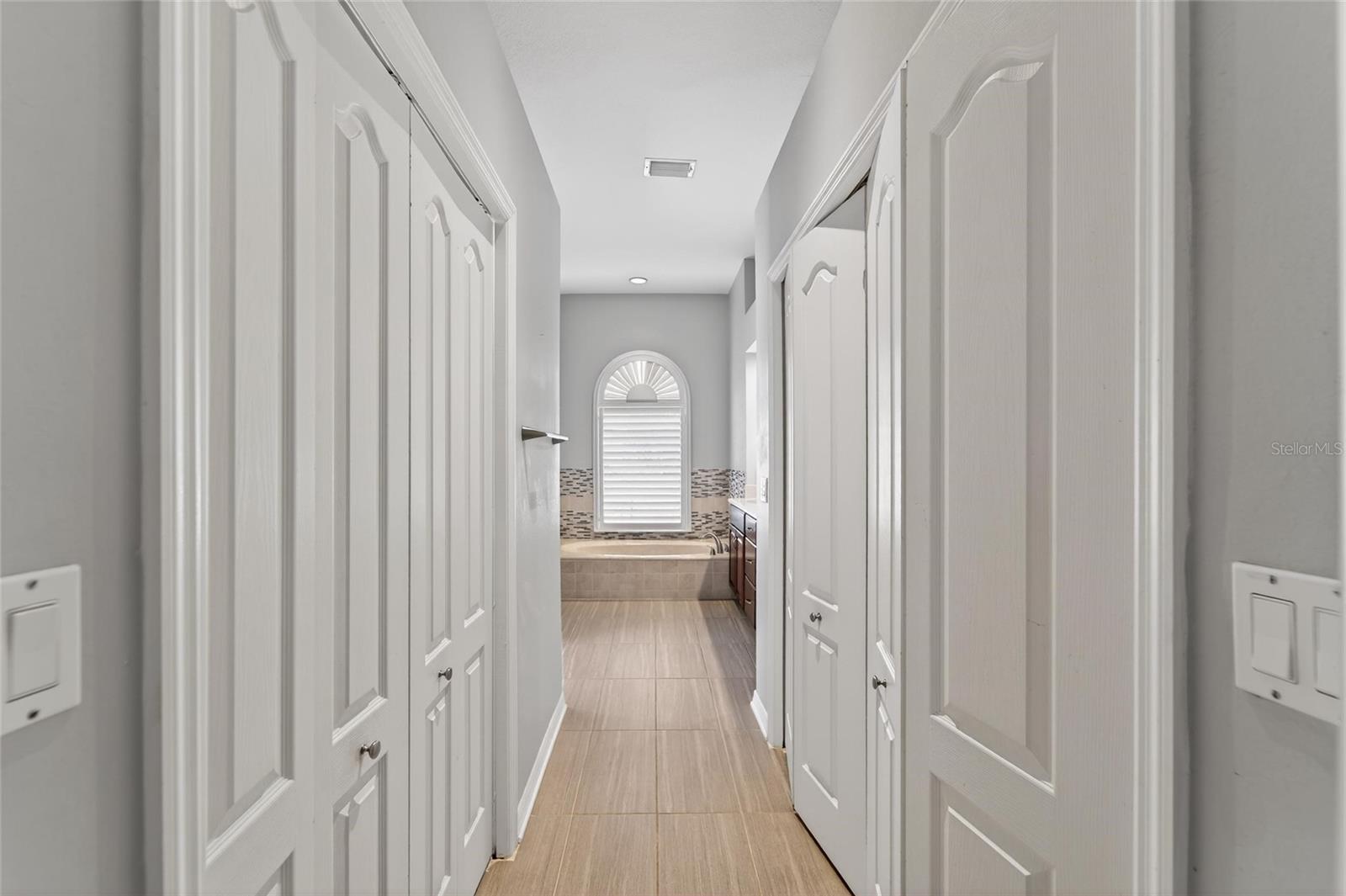 Image 28 of 65 For 5018 Sylvan Oaks Drive