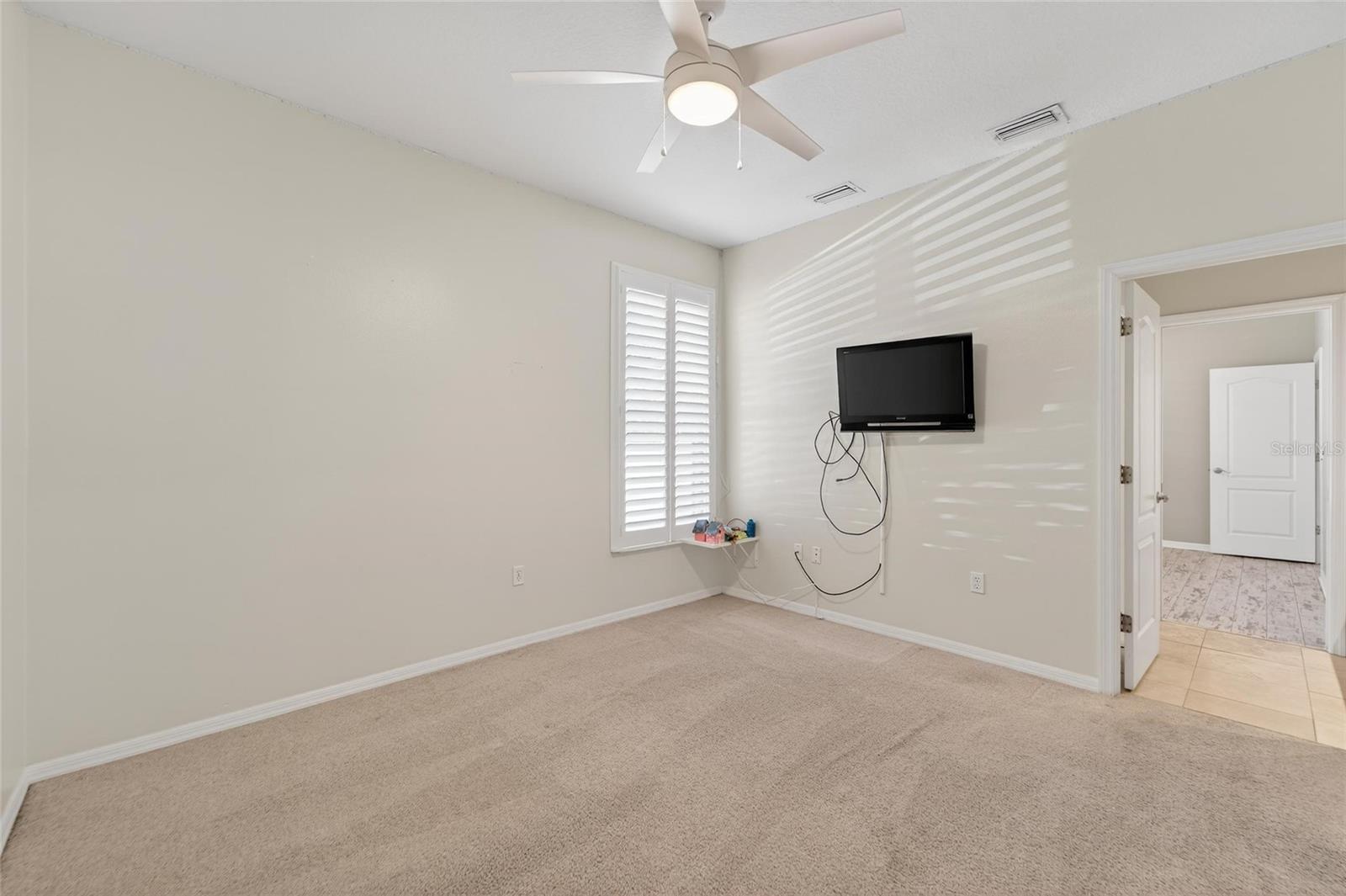 Image 35 of 65 For 5018 Sylvan Oaks Drive