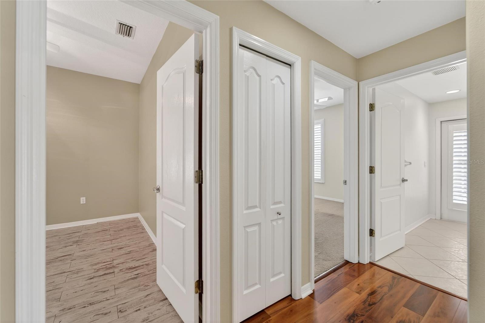 Image 42 of 65 For 5018 Sylvan Oaks Drive