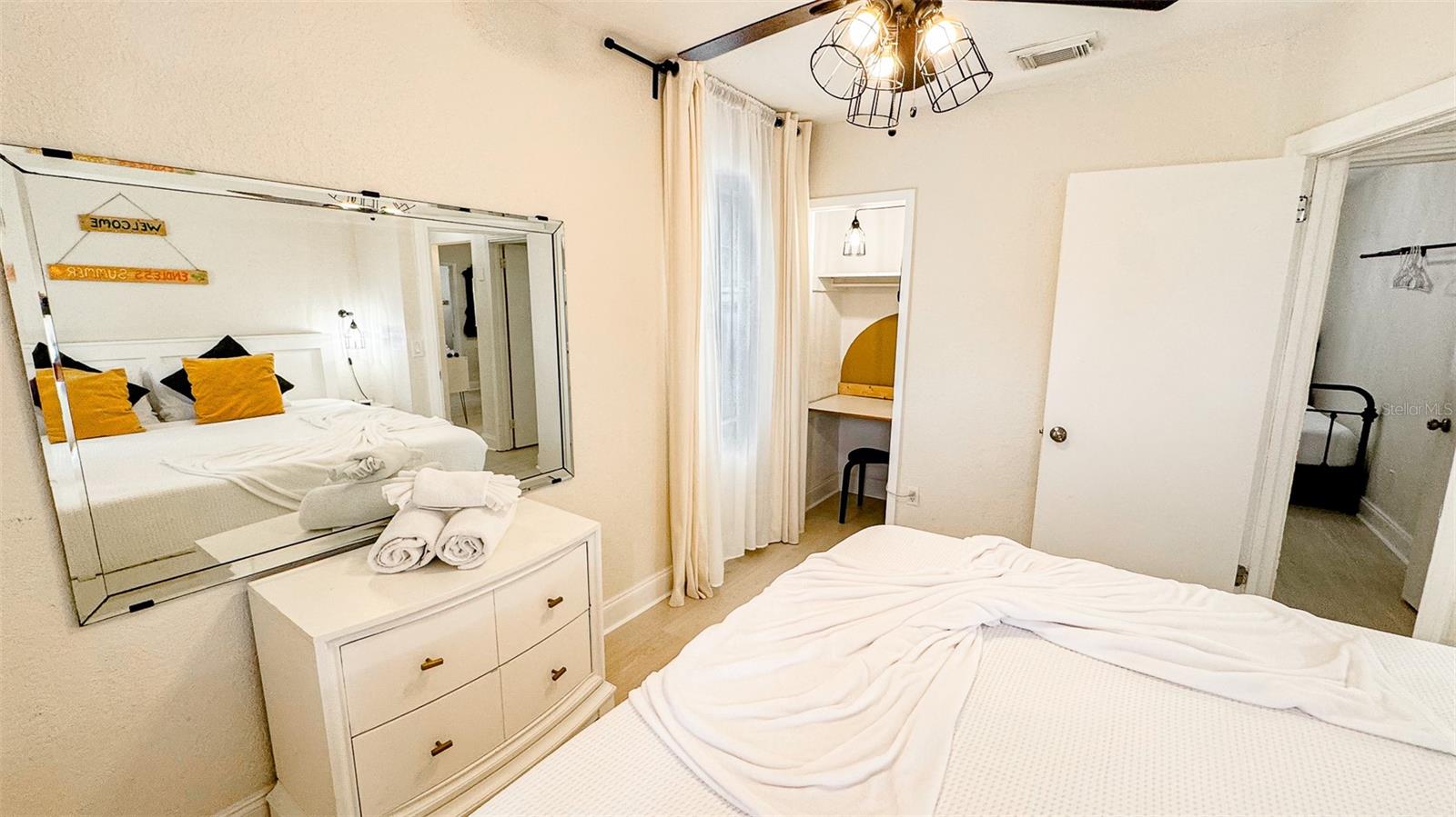 Image 29 of 55 For 609 Louisiana Avenue