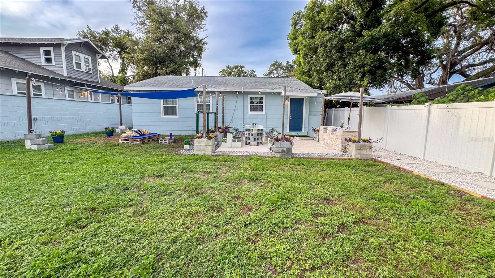 Image 46 of 55 For 609 Louisiana Avenue