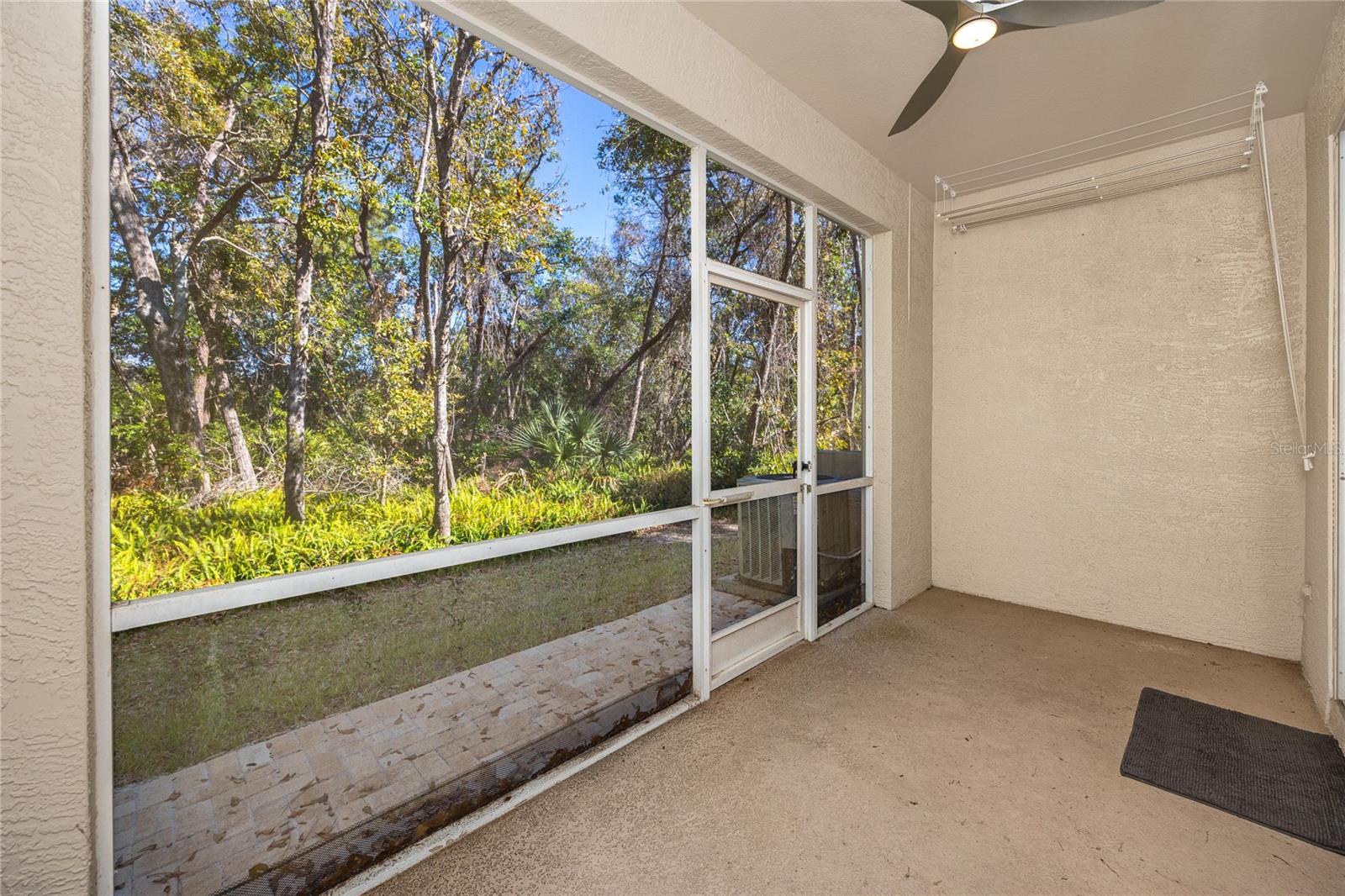 Image 27 of 33 For 3637 Country Pointe Place