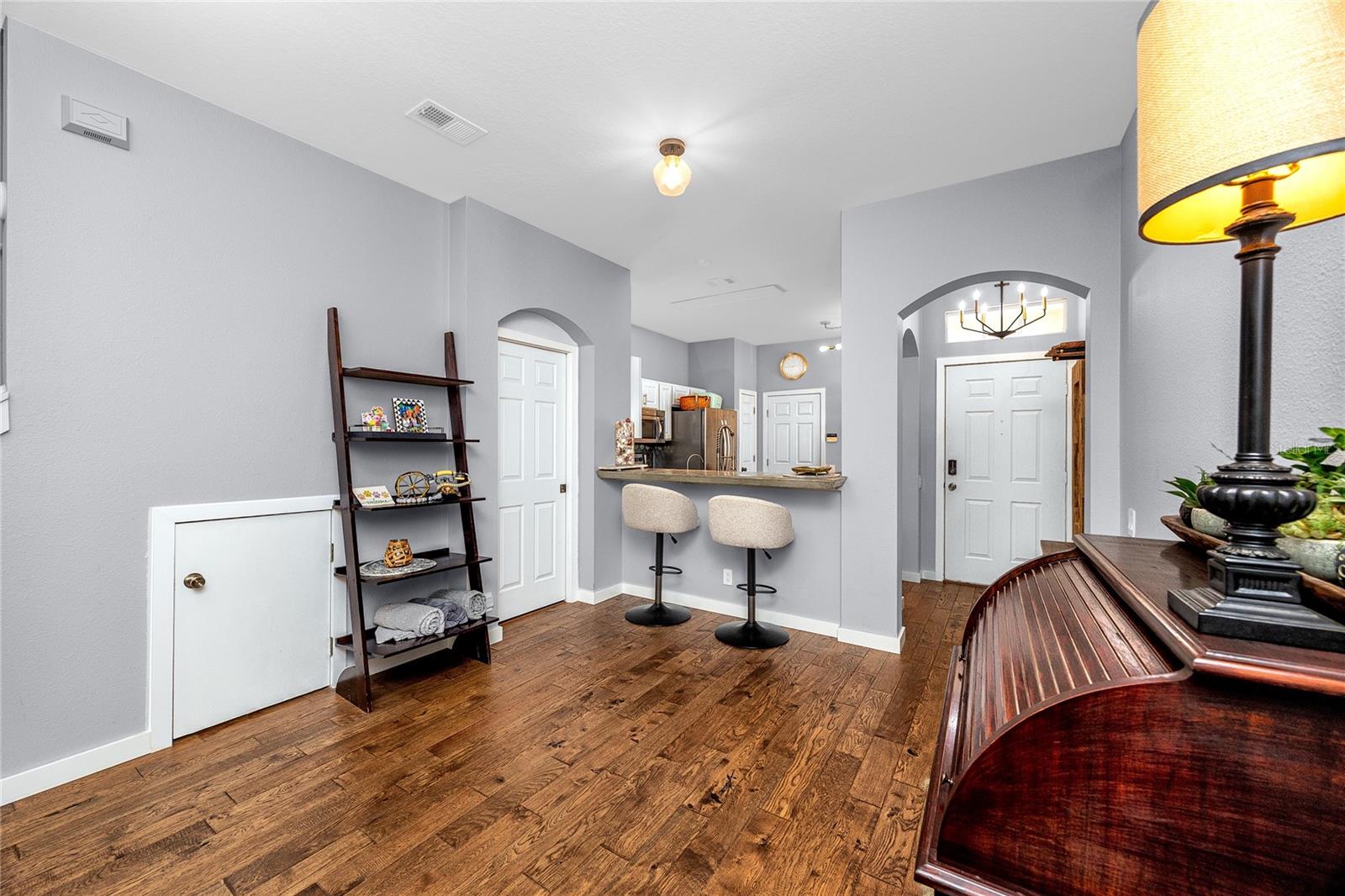 Image 9 of 33 For 3637 Country Pointe Place