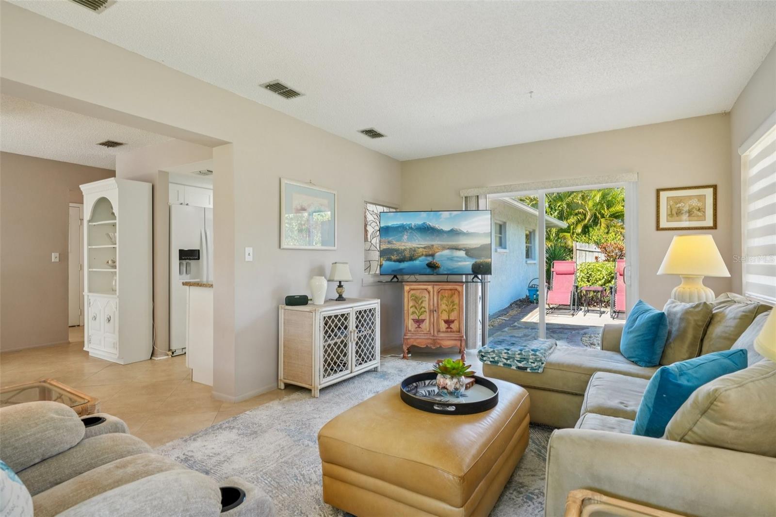 Image 12 of 38 For 2149 Malcolm Drive