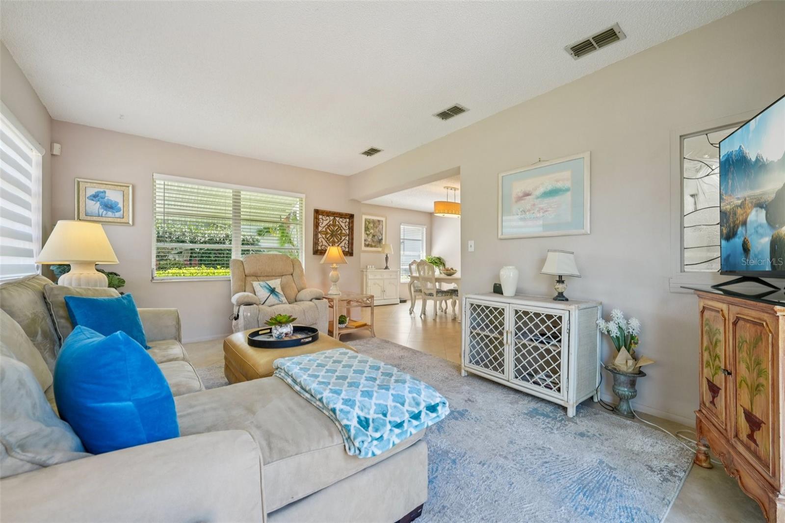 Image 13 of 38 For 2149 Malcolm Drive