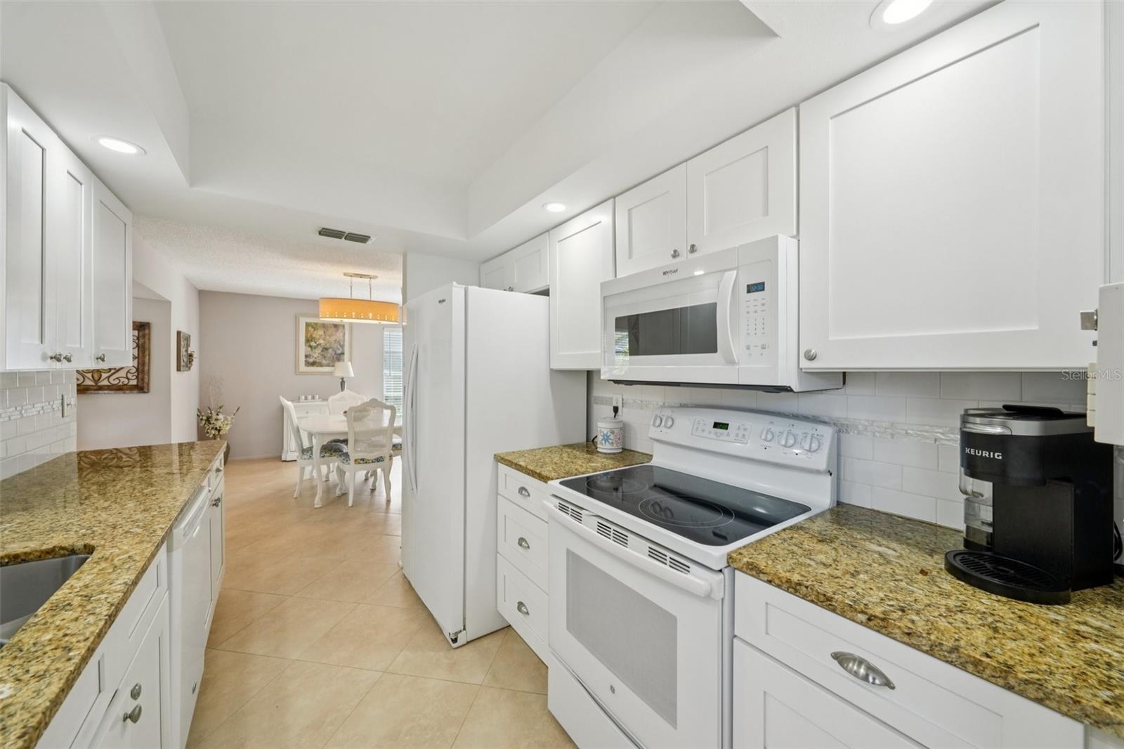 Image 8 of 38 For 2149 Malcolm Drive