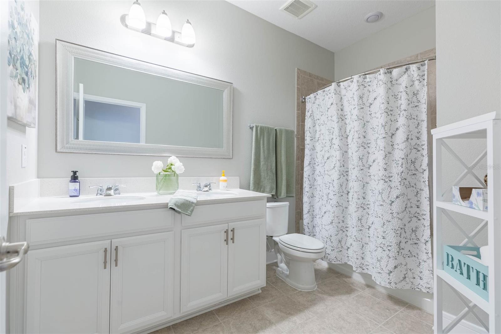 Image 24 of 44 For 4808 Butler National Drive