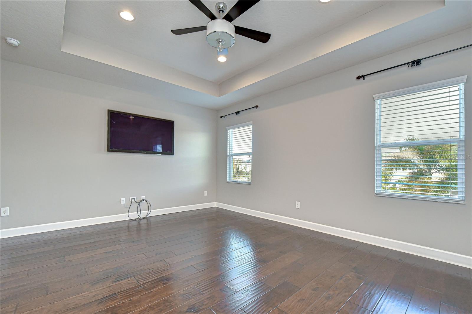 Image 24 of 45 For 10455 Flagstaff Falls Avenue