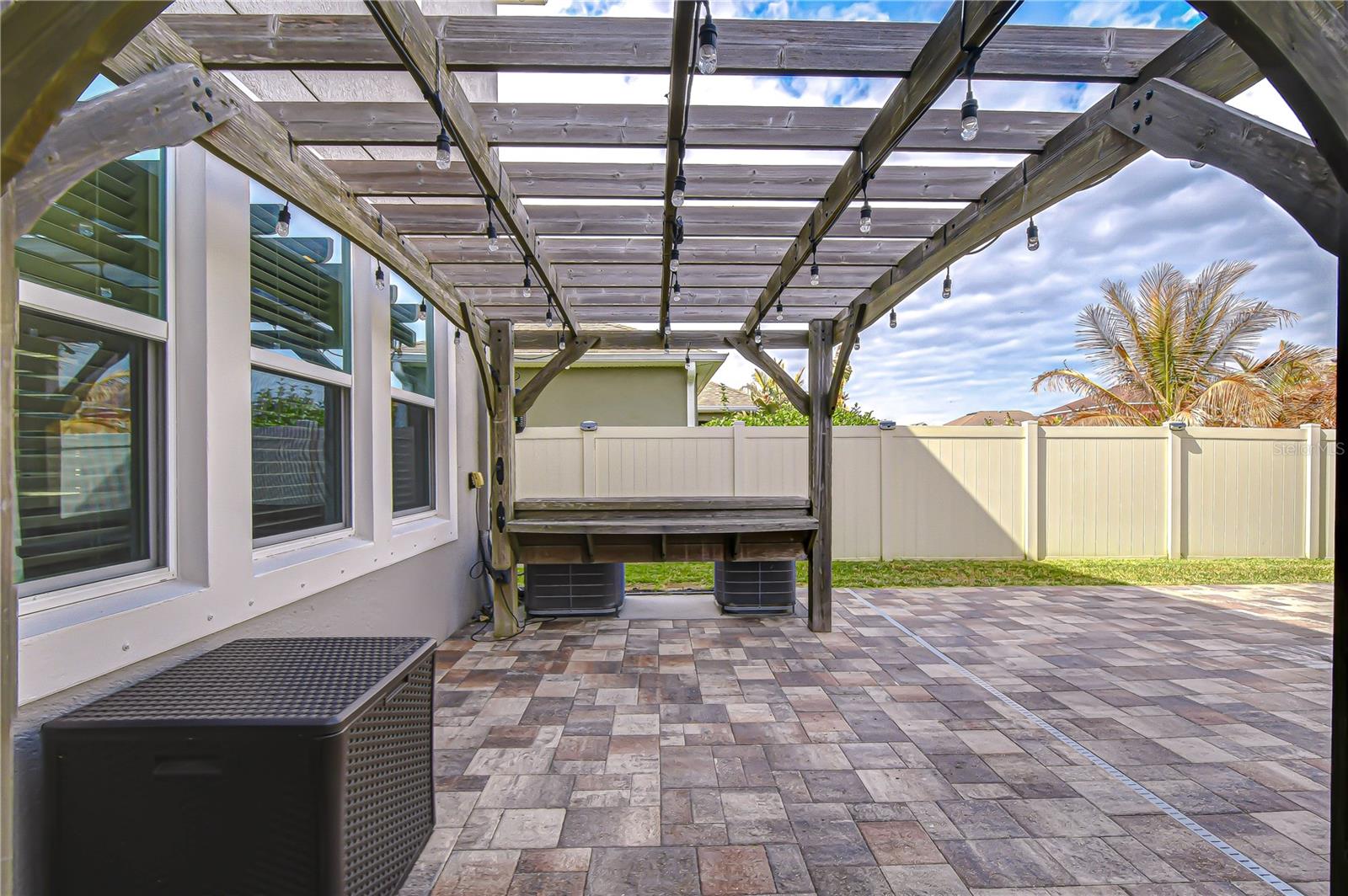 Image 38 of 45 For 10455 Flagstaff Falls Avenue