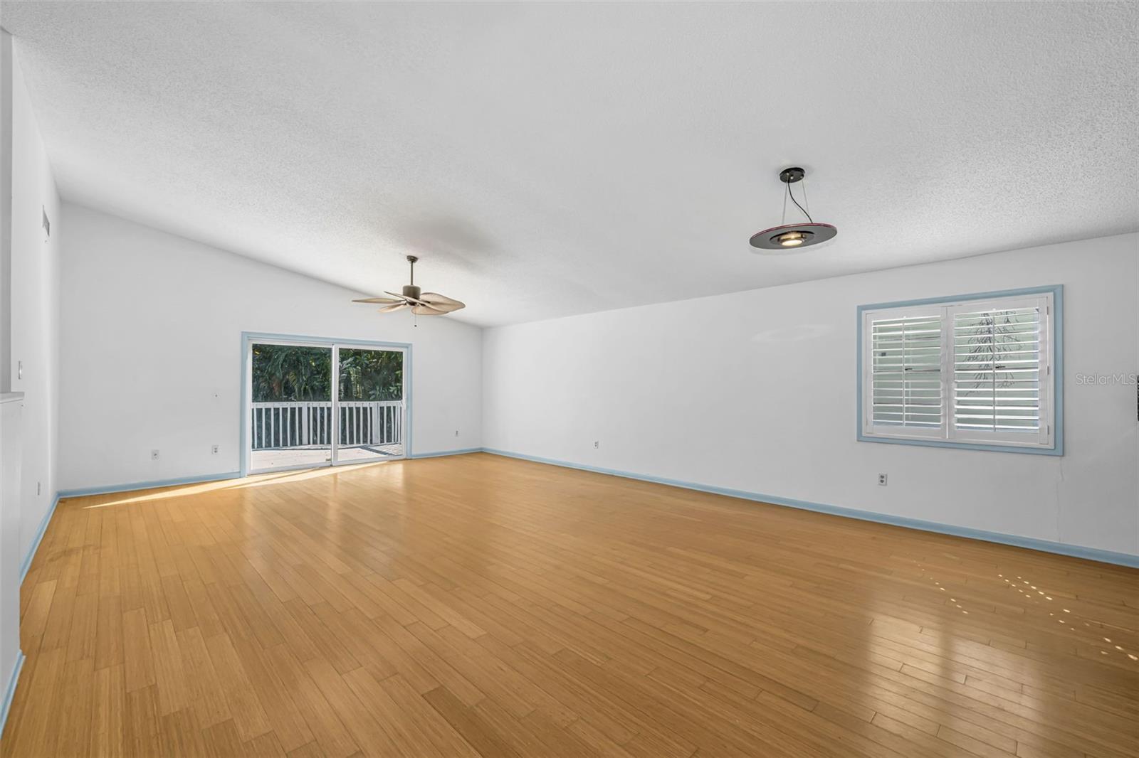 Image 12 of 45 For 105 Peterson Lane