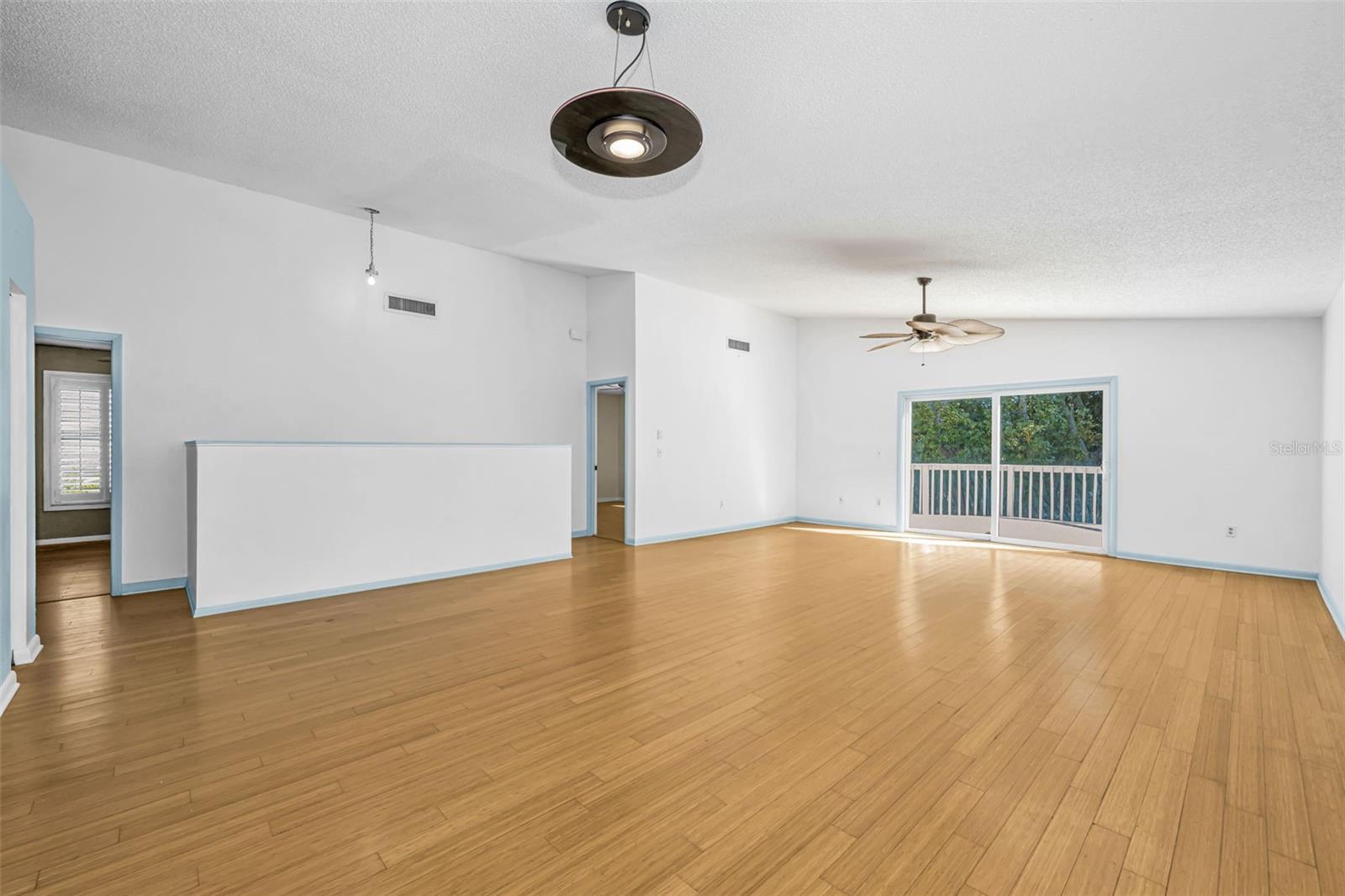 Image 17 of 45 For 105 Peterson Lane