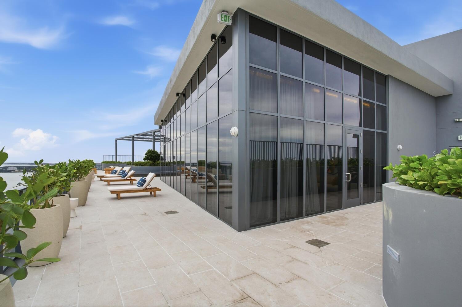 Image 71 of 81 For 3015 Ysabella Avenue 1203