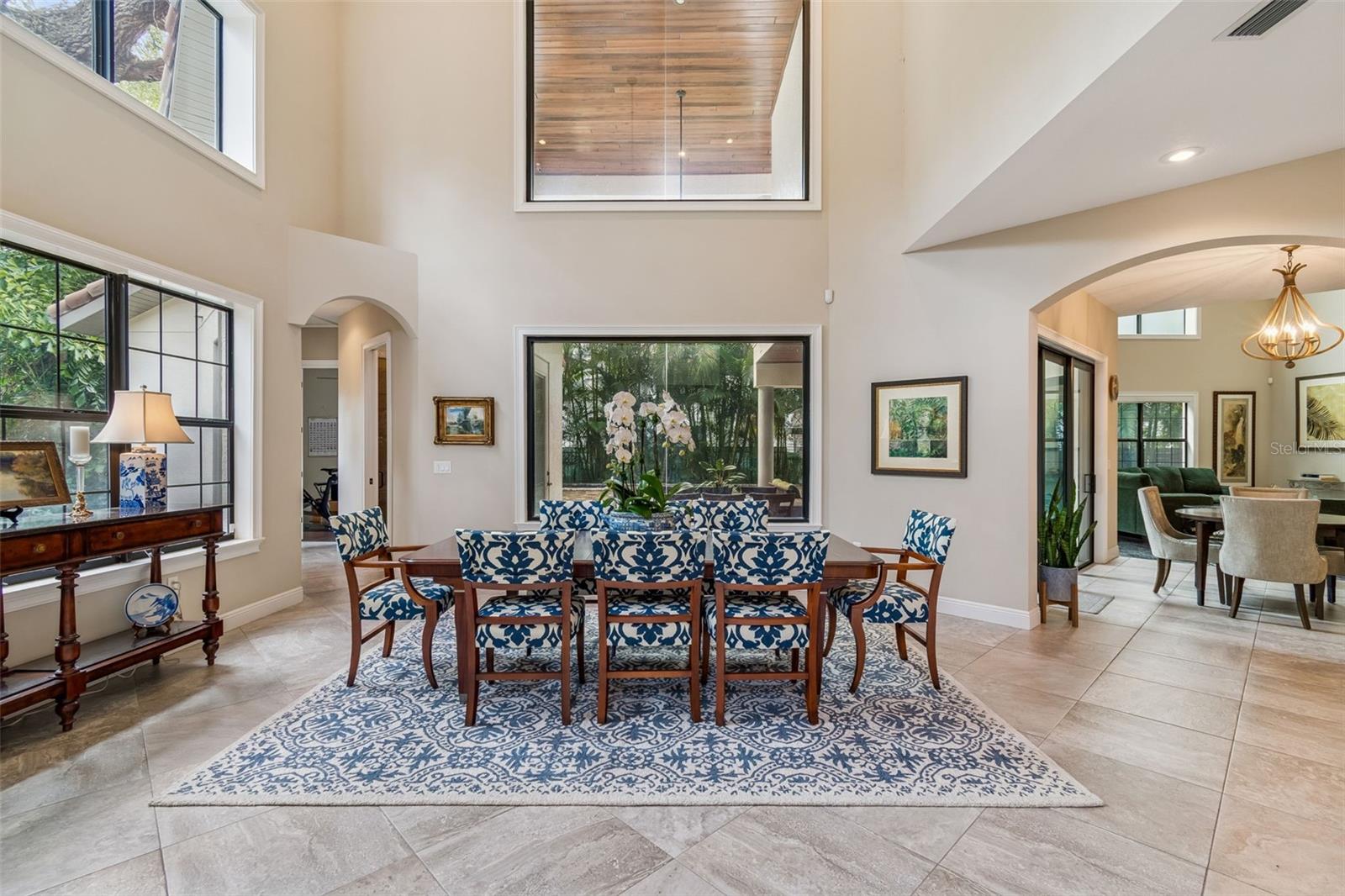 Image 12 of 42 For 2906 Hawthorne Road