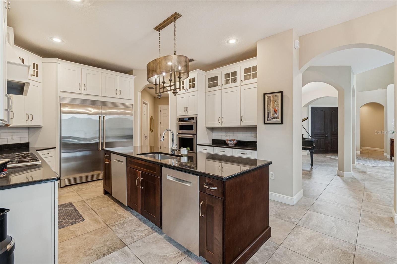 Image 14 of 42 For 2906 Hawthorne Road