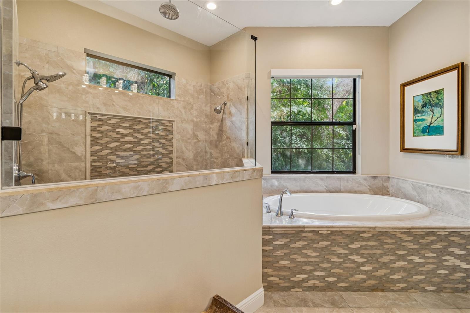 Image 25 of 42 For 2906 Hawthorne Road