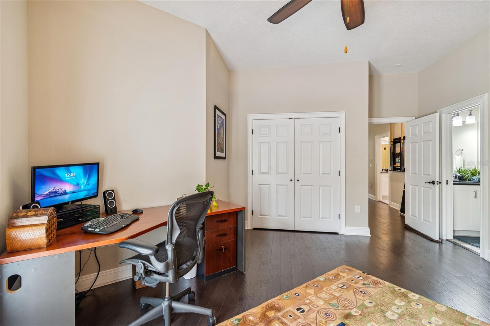 Image 36 of 42 For 2906 Hawthorne Road