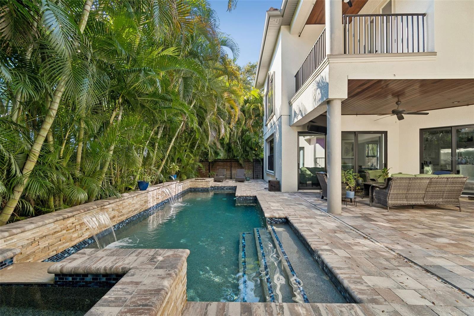 Image 6 of 42 For 2906 Hawthorne Road