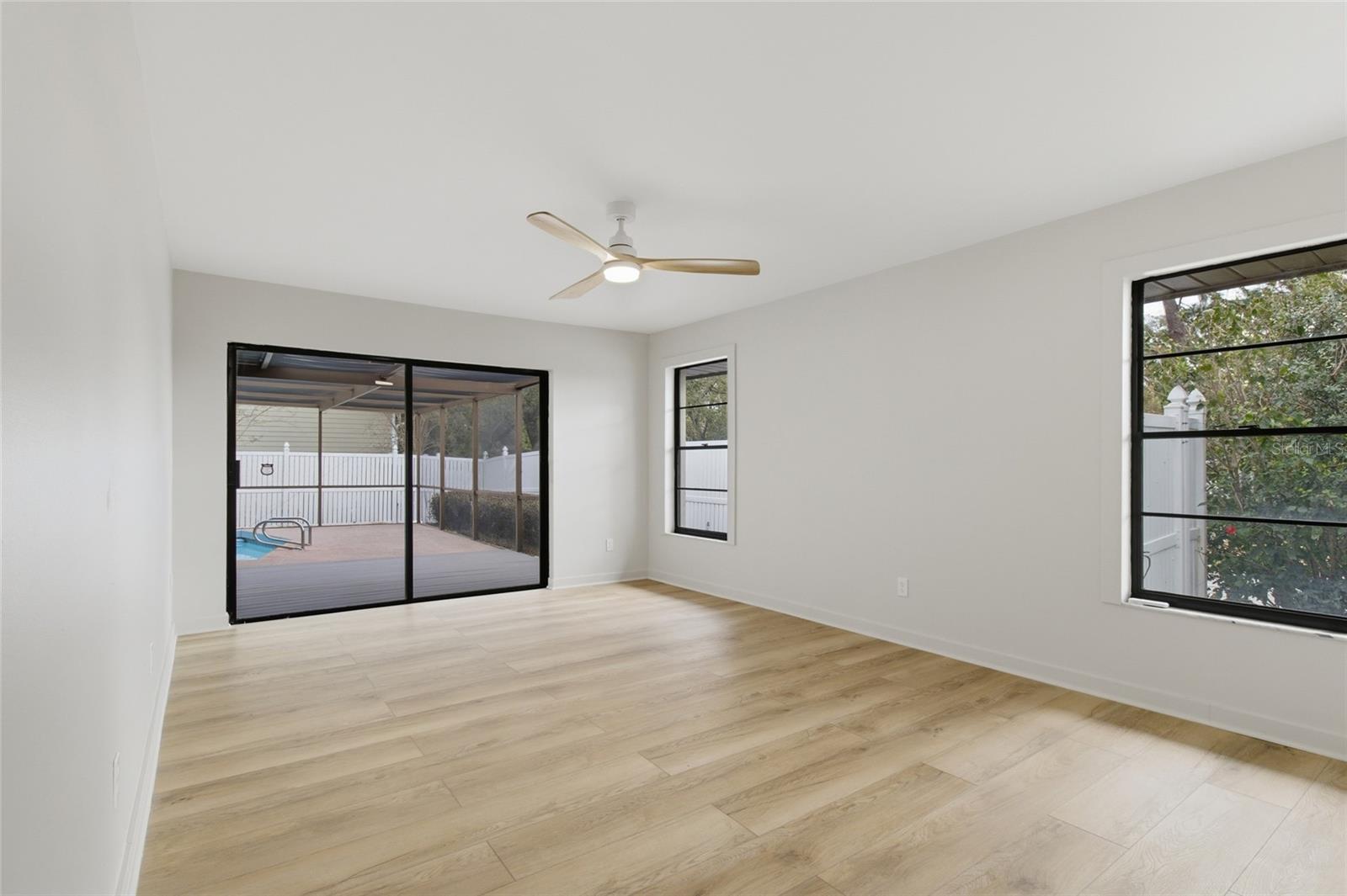 Image 10 of 35 For 2932 Sweetgum Way S