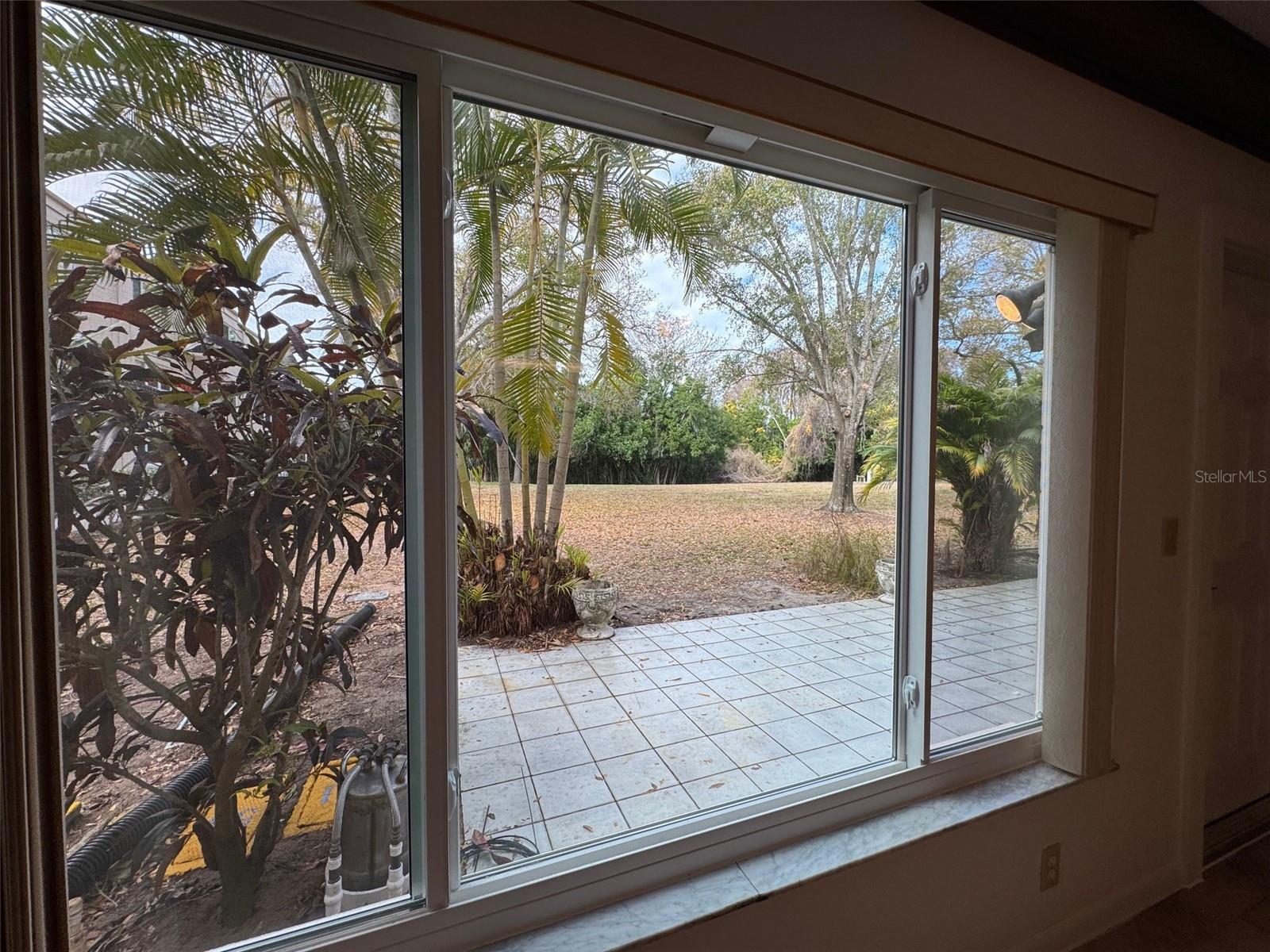 Image 6 of 54 For 2170 Americus Boulevard S 7