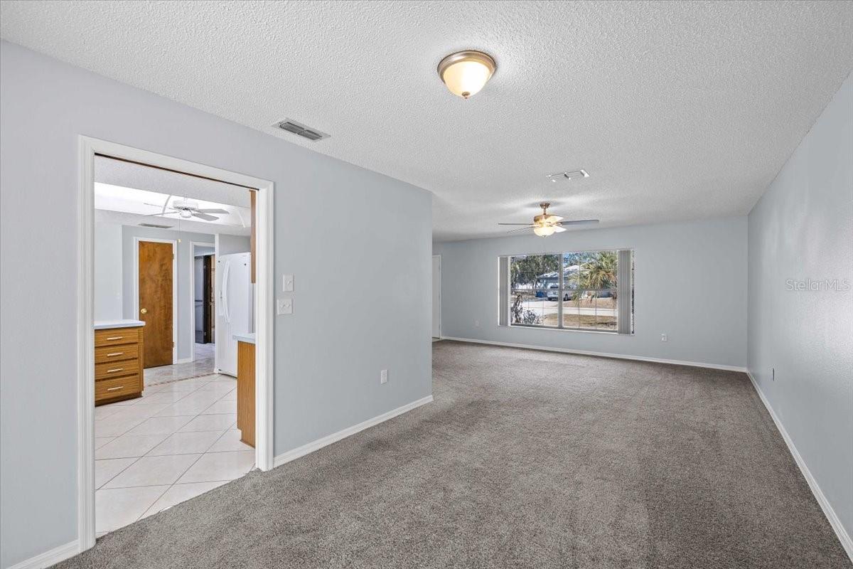 Listing photo id 5 for 8446 Gallup Road