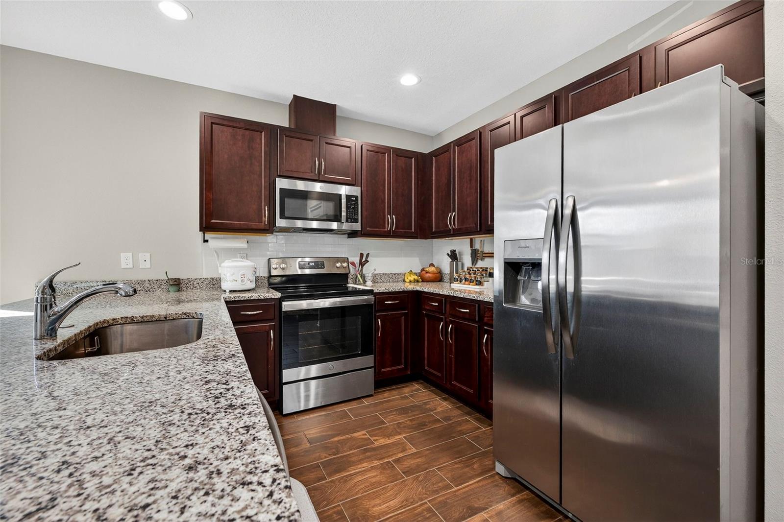 Image 14 of 31 For 3718 31st Street