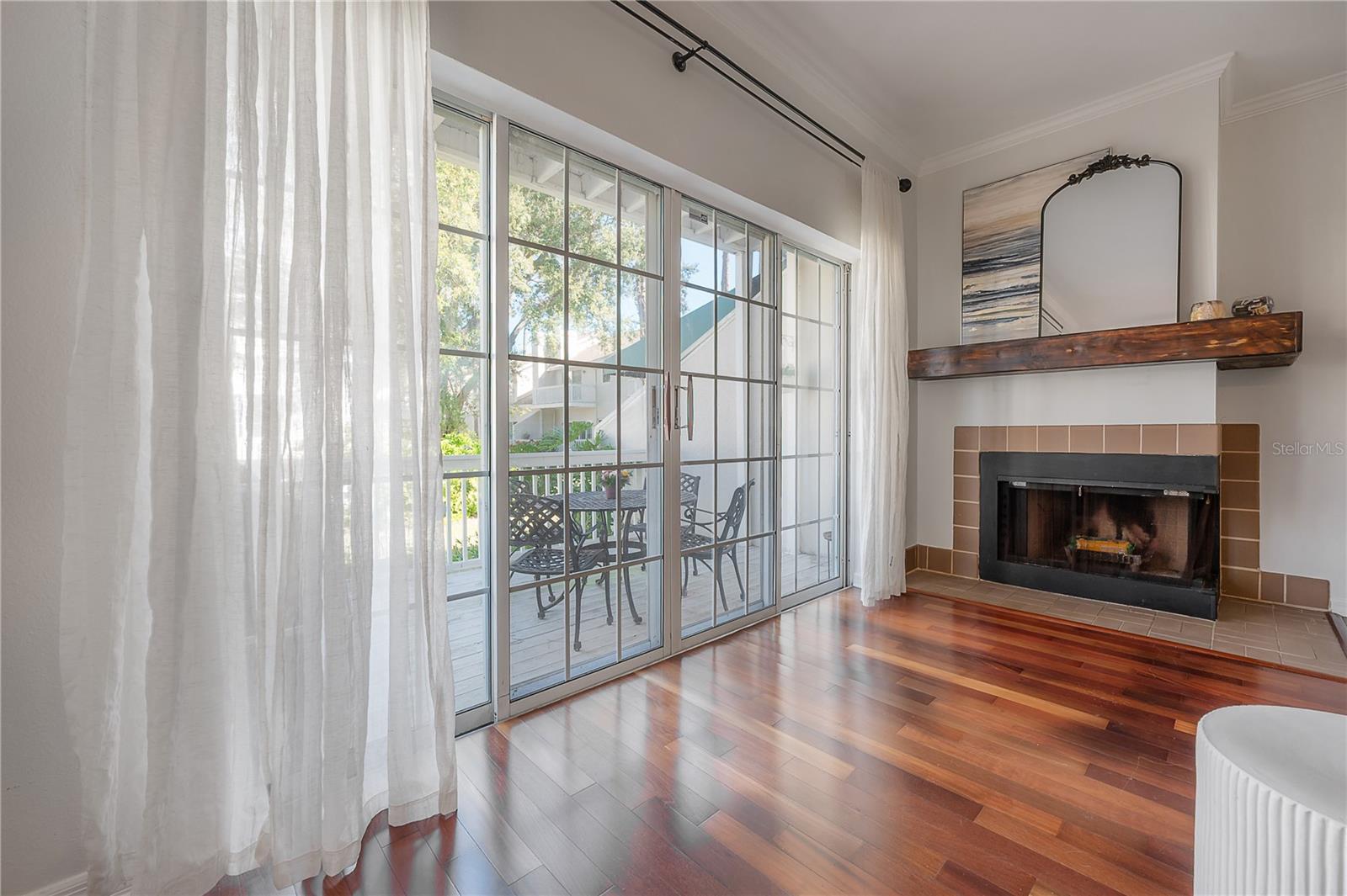 Image 13 of 41 For 2609 Ballast Point Boulevard