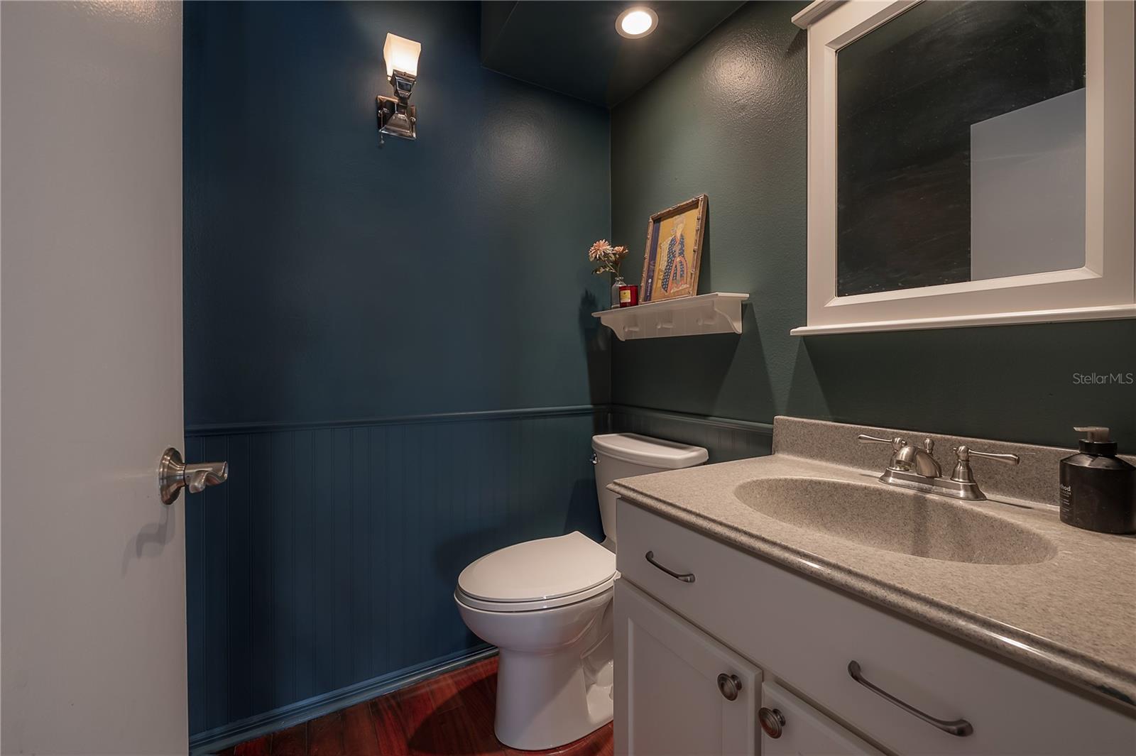 Image 4 of 41 For 2609 Ballast Point Boulevard