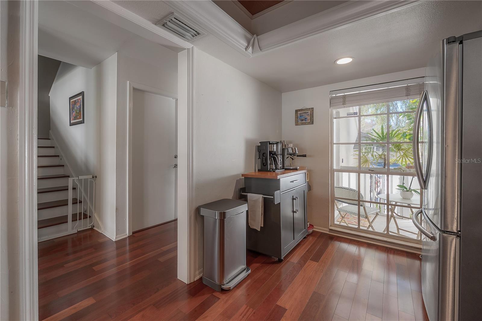 Image 8 of 41 For 2609 Ballast Point Boulevard