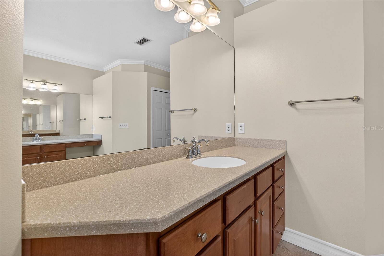 Image 44 of 80 For 19902 Dolores Ann Court