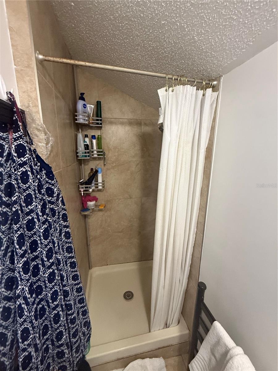 Image 8 of 15 For 1005 Washington Street