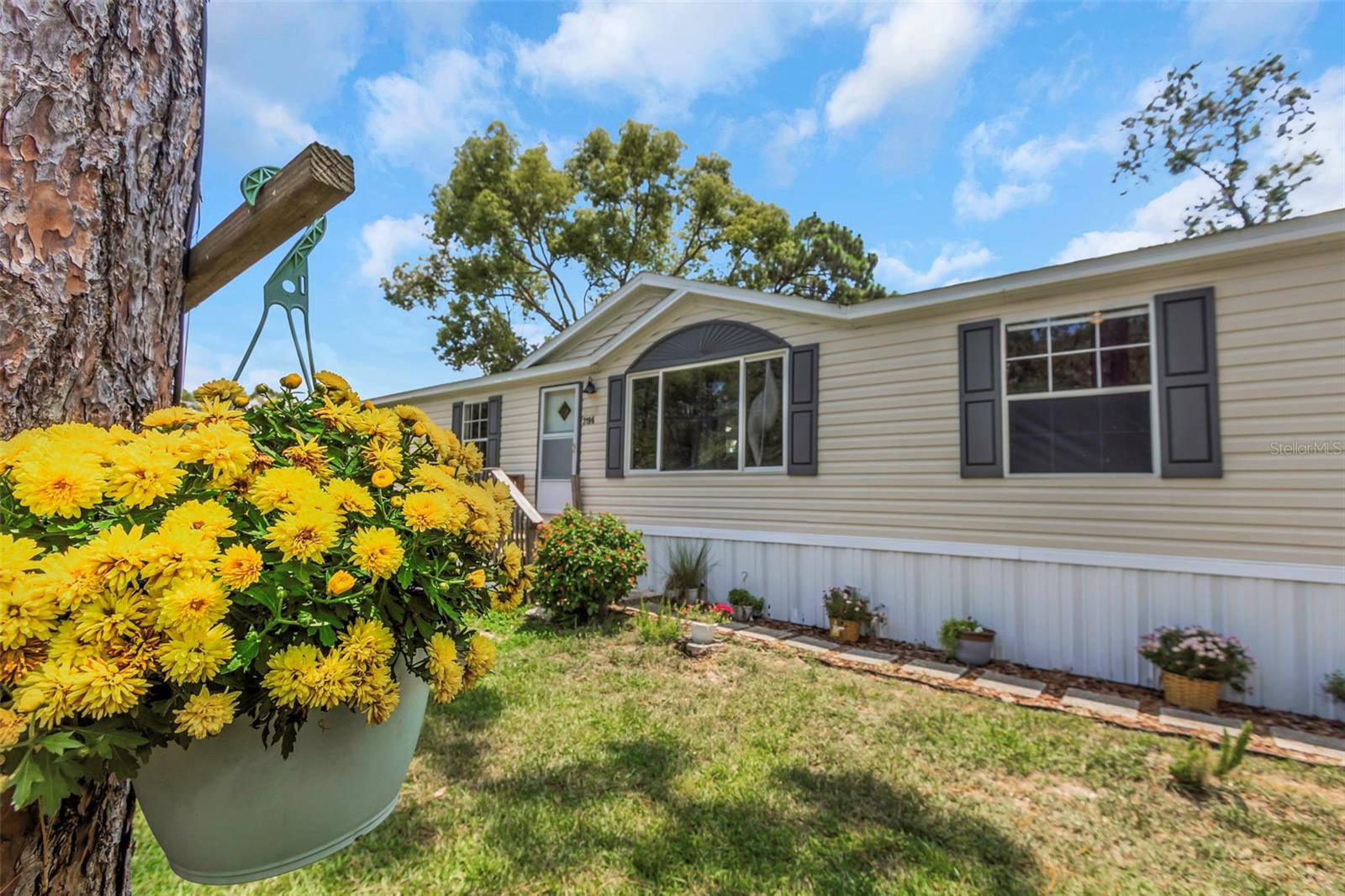 Image 20 of 21 For 3196 Bartlett Street