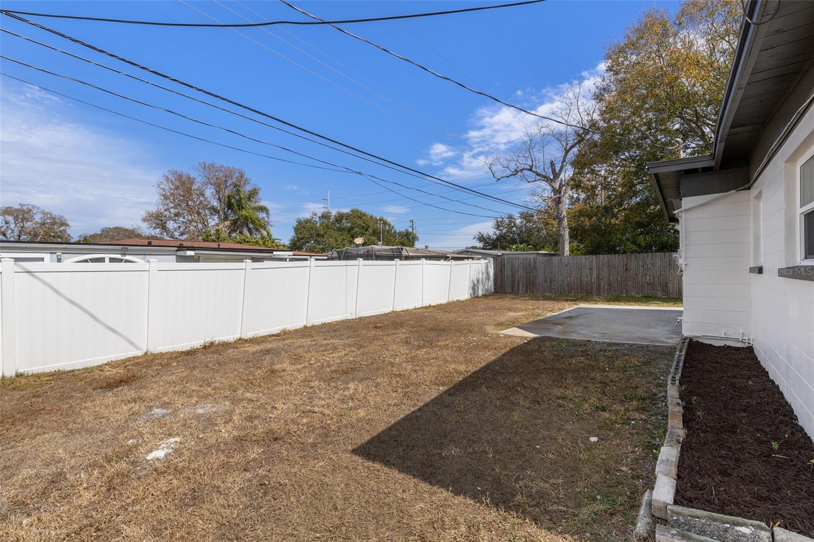 Image 21 of 27 For 5235 54th Avenue N