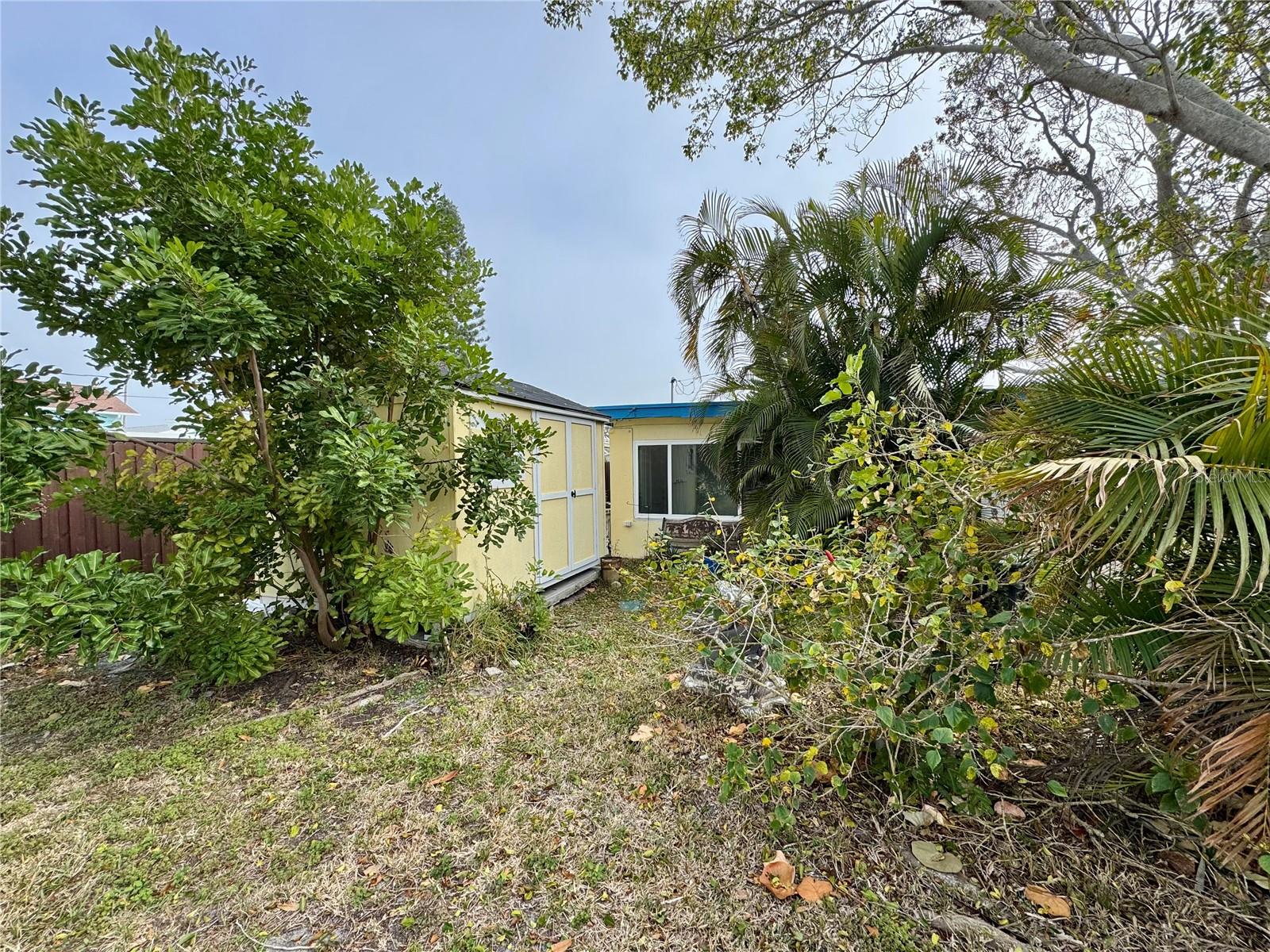 Image 12 of 15 For 200 10th Avenue