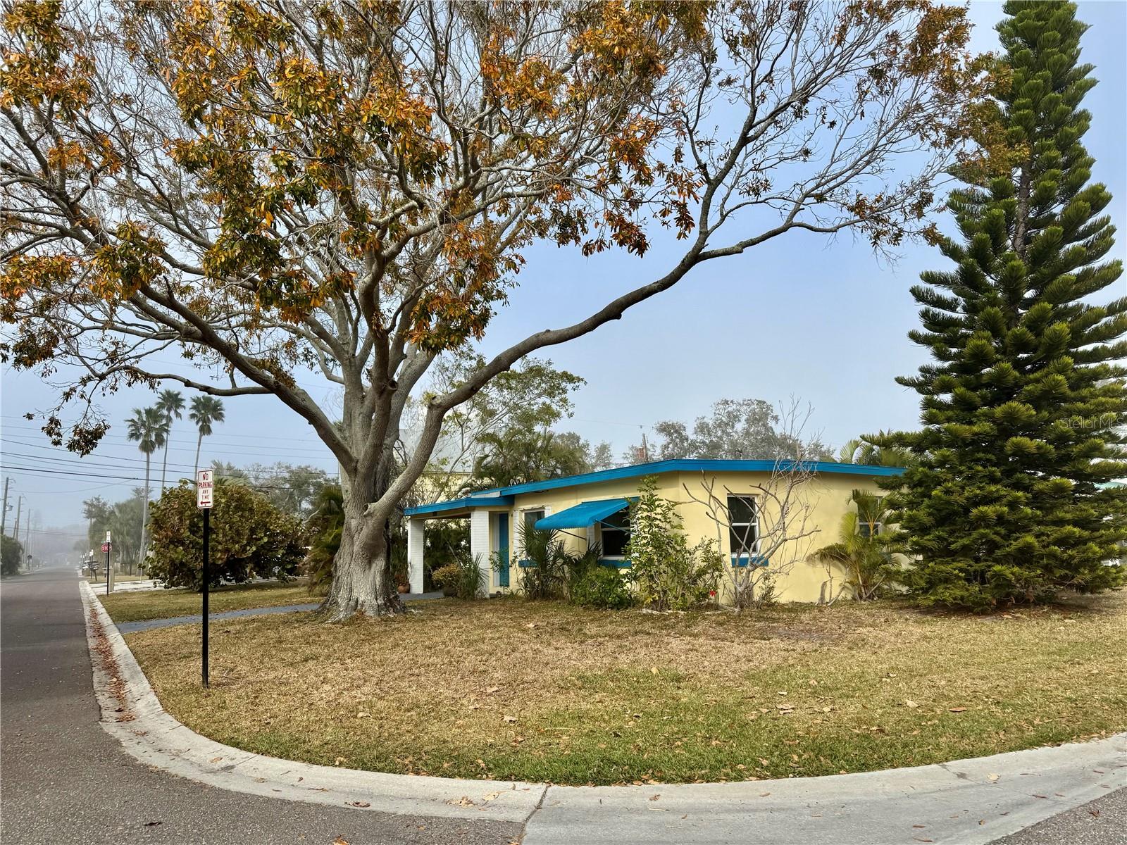 Image 15 of 15 For 200 10th Avenue