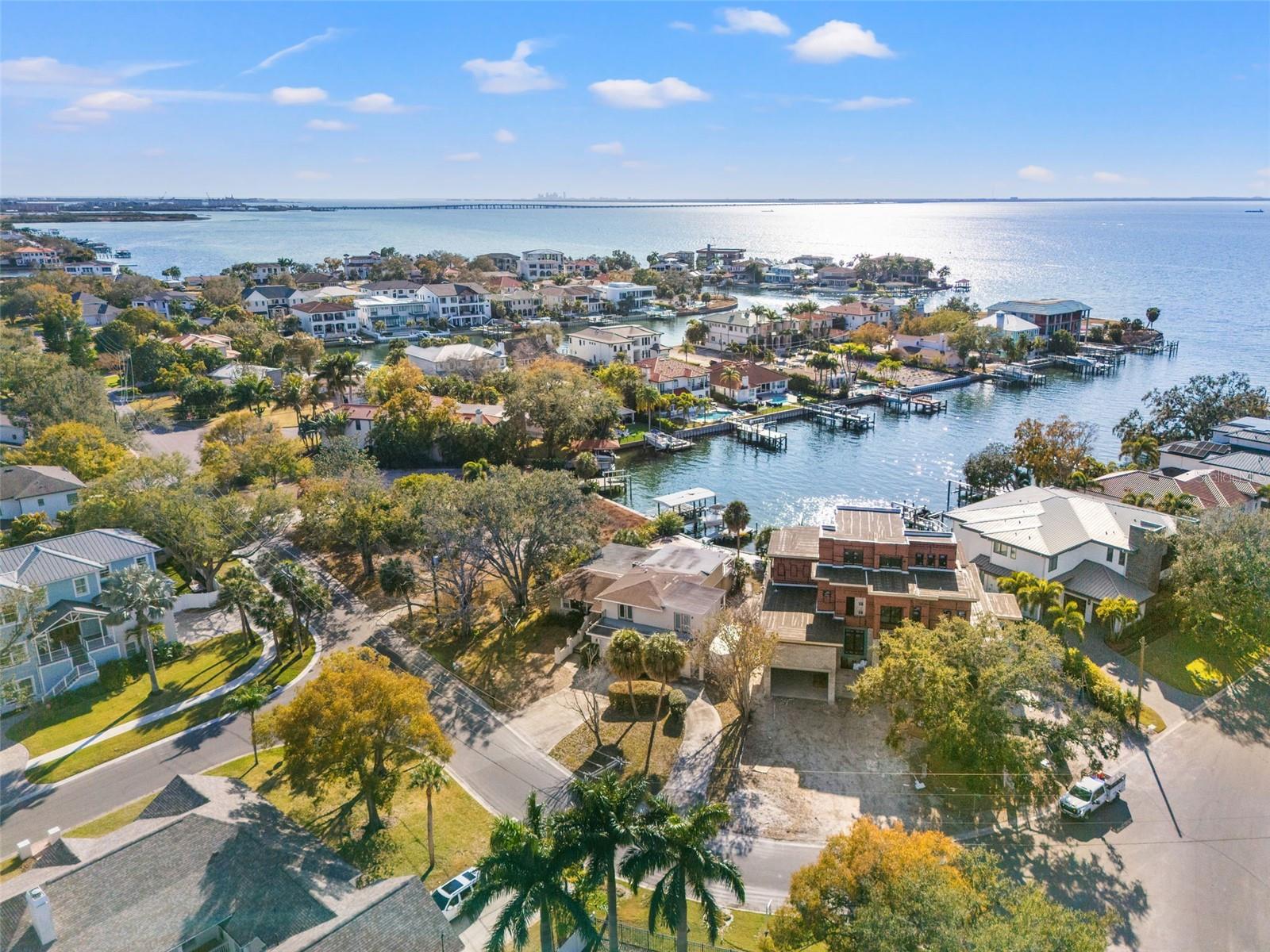 Image 4 of 18 For 2605 Beach Drive