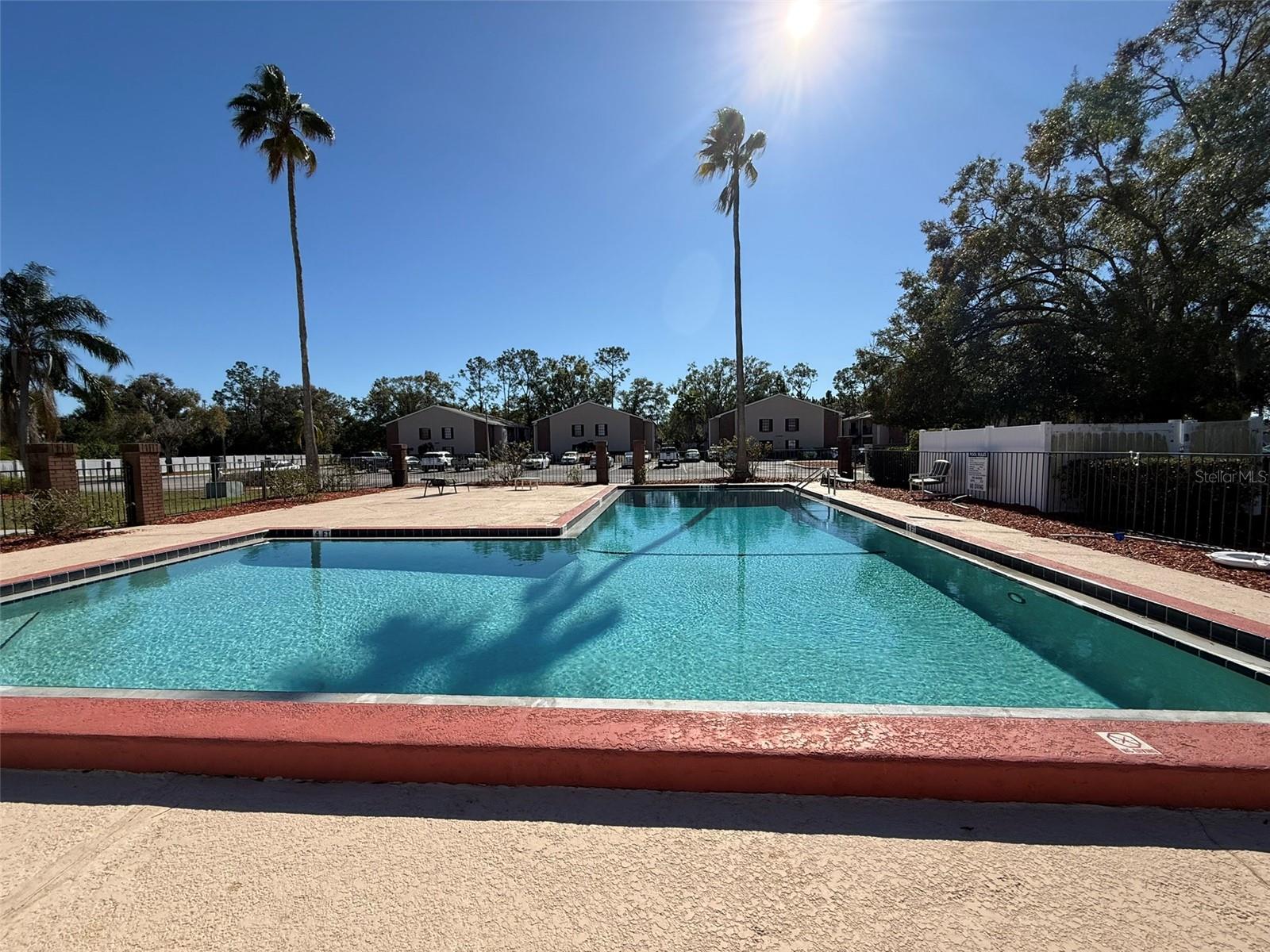 Listing photo id 12 for 21038 Voyager Boulevard 3