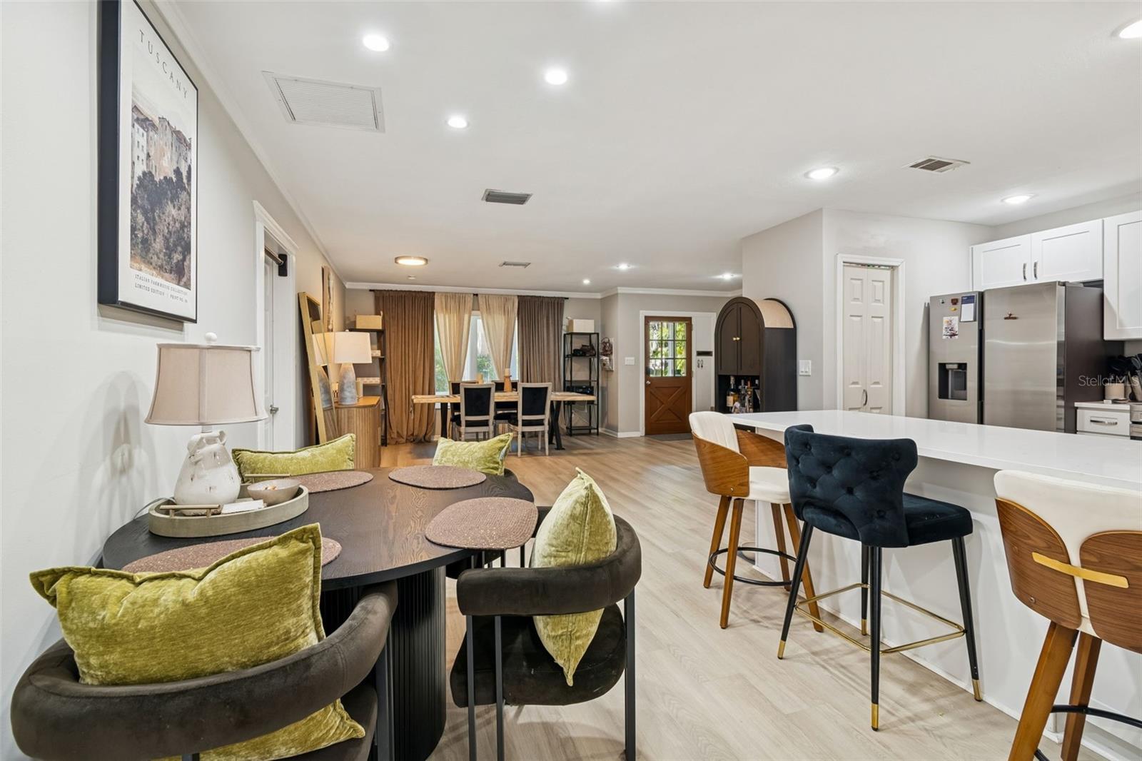 Image 16 of 73 For 2302 Arrawana Avenue