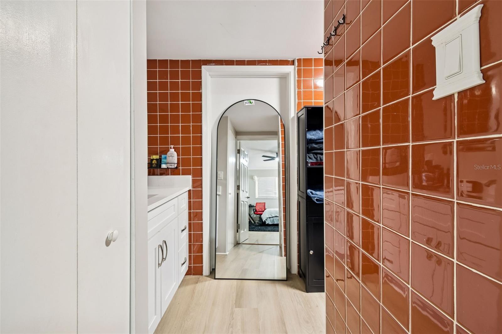 Image 40 of 73 For 2302 Arrawana Avenue