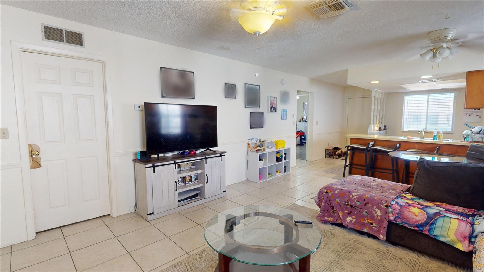 Image 13 of 36 For 2888 Bancroft Circle E 5a