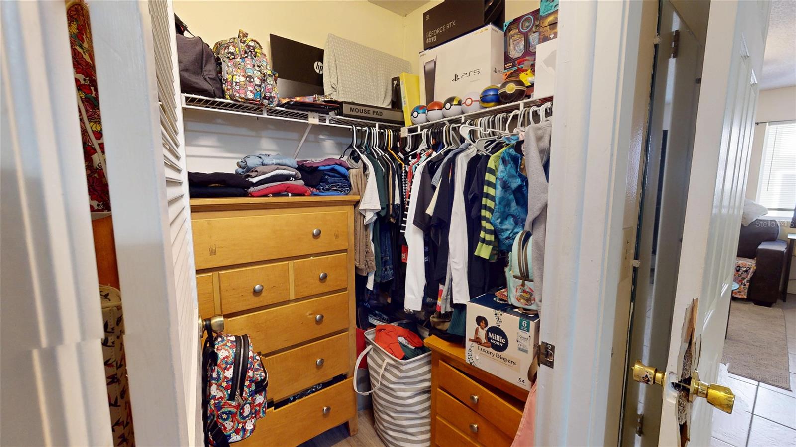 Image 20 of 36 For 2888 Bancroft Circle E 5a