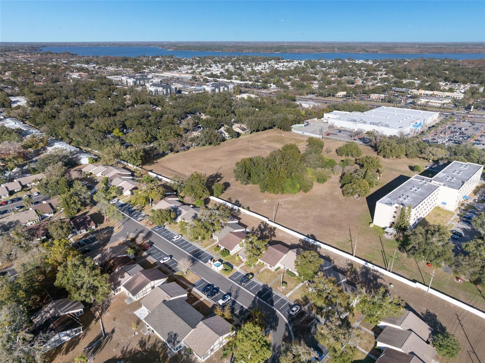 Image 32 of 36 For 2888 Bancroft Circle E 5a