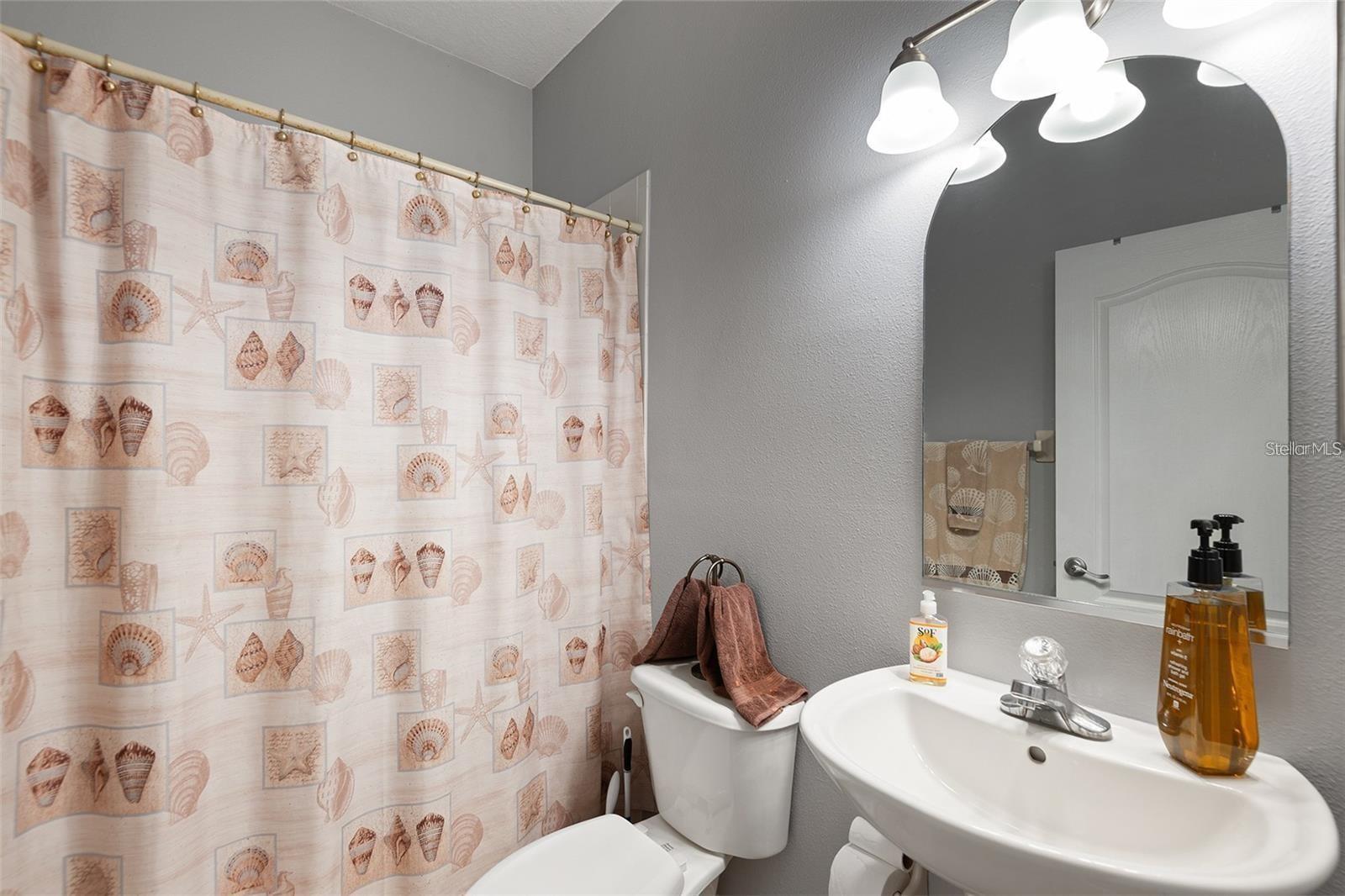 Image 16 of 21 For 18037 Lake Reflections Boulevard