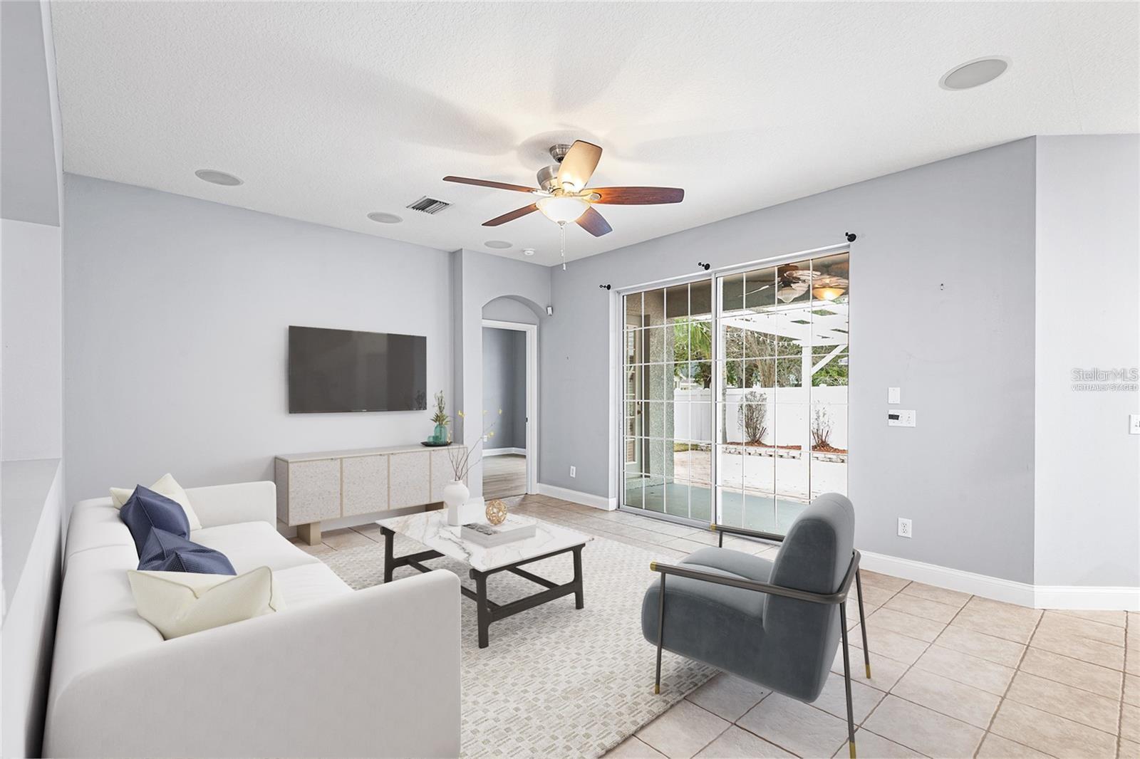 Image 5 of 21 For 18037 Lake Reflections Boulevard