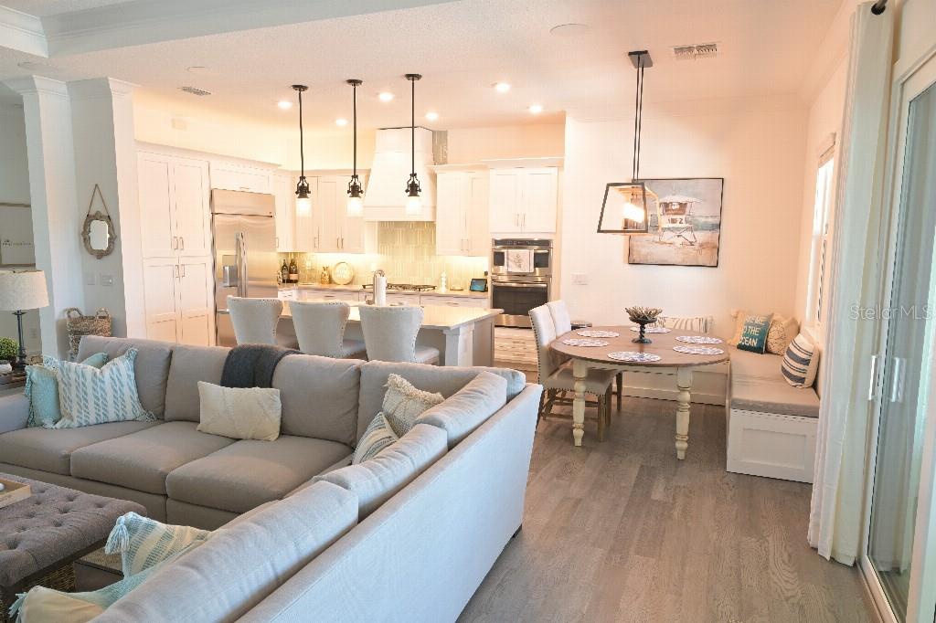 Image 10 of 49 For 513 17th Avenue E