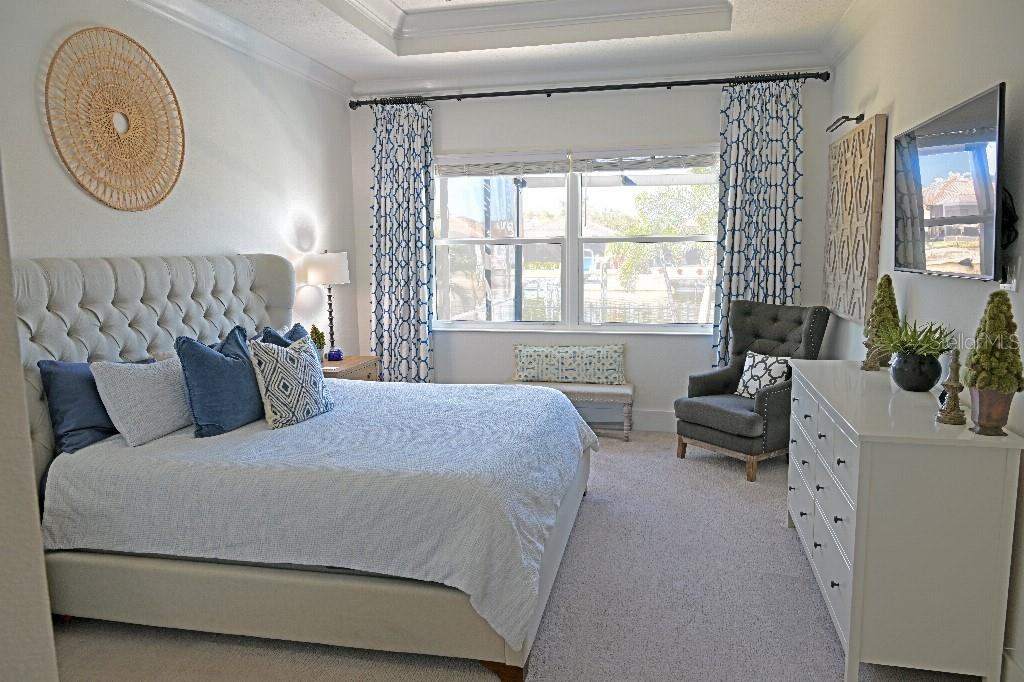 Image 12 of 49 For 513 17th Avenue E