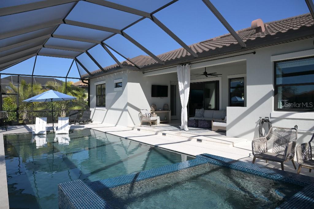 Image 21 of 49 For 513 17th Avenue E