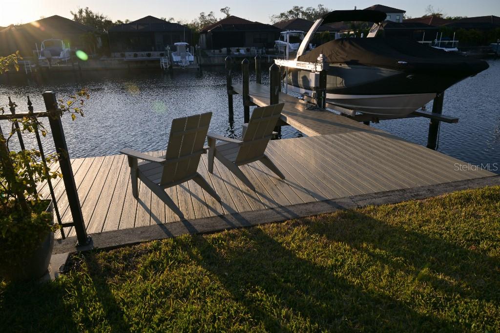 Image 29 of 49 For 513 17th Avenue E