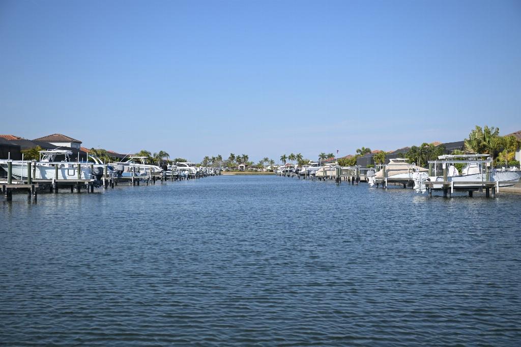 Image 36 of 49 For 513 17th Avenue E